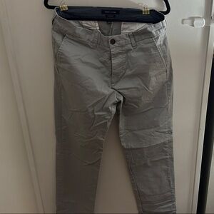 Tommy Hilfiger Men's Khaki Chinos